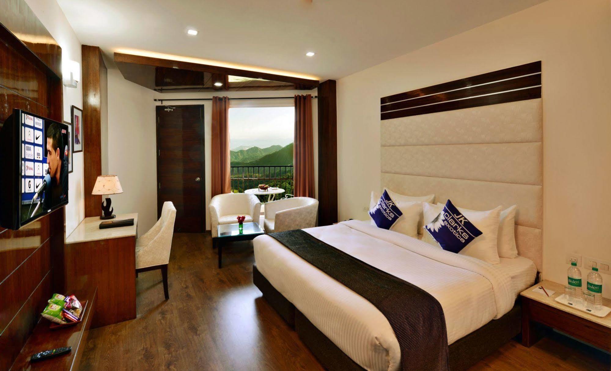 Jk Clarks Exotica Otel Dalhousie Dış mekan fotoğraf